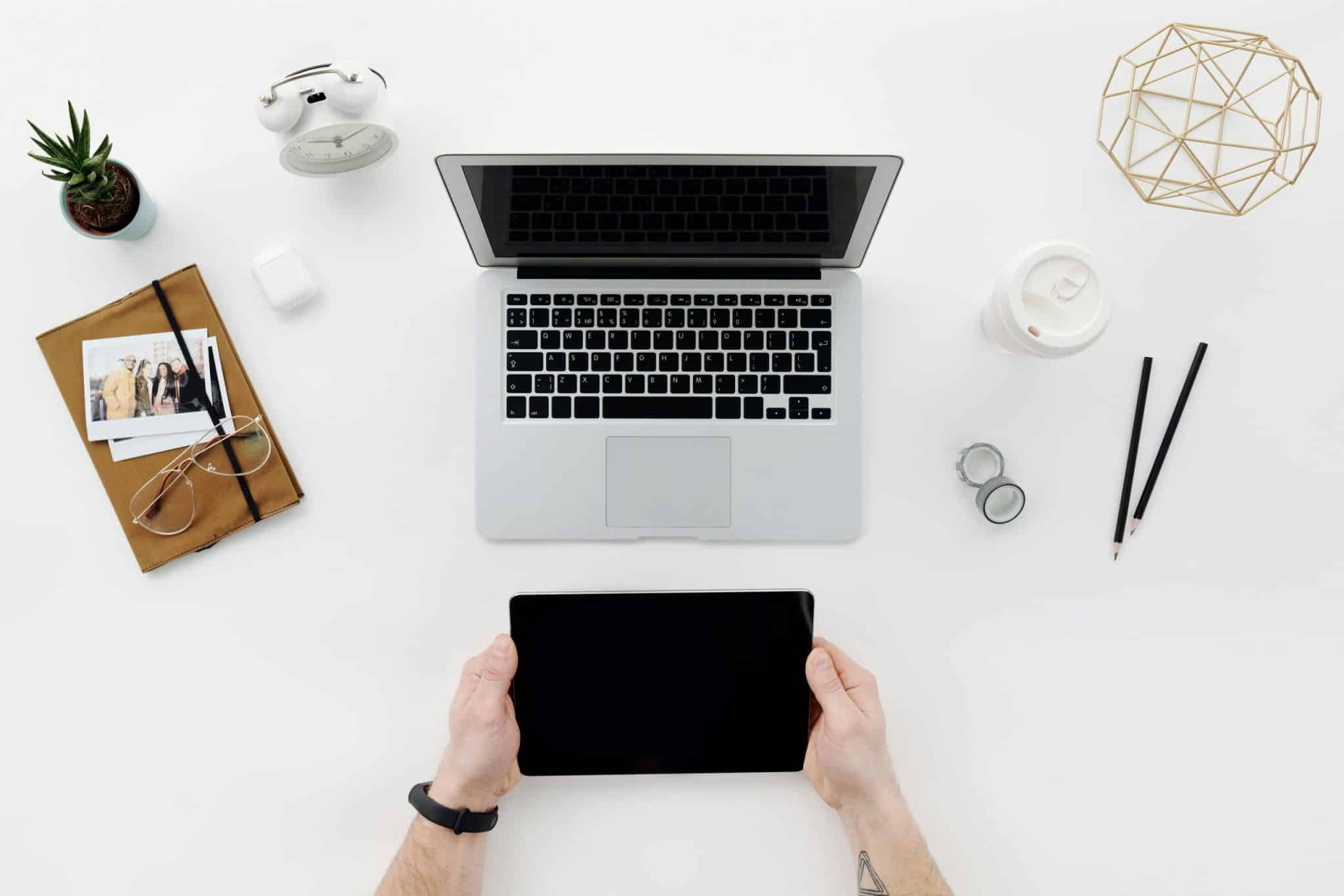Gadgets That Help You Stay Organized and Productive